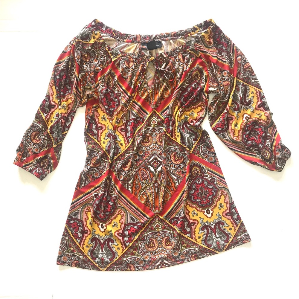 Women’s Scoopneck Quarter Sleeve Blouse Size S